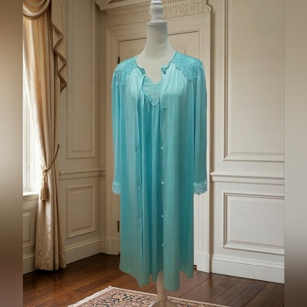 Vintage 1960s Vanity Fair Peignoir Set Small Aqua Blue Nightgown and Robe Set